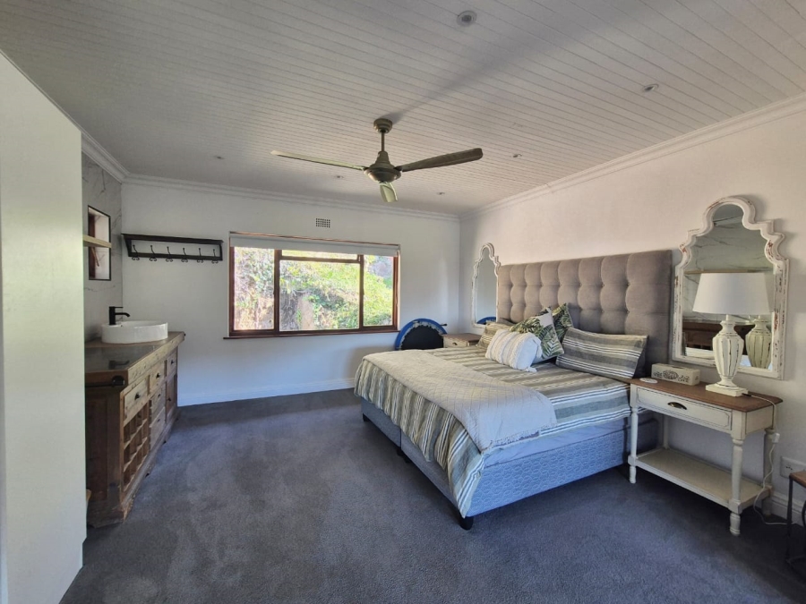 7 Bedroom Property for Sale in Wilderness Central Western Cape